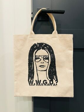 ONE OF A KIND What Would Gloria Do / Gloria Steinem Canvas Tote / Makers